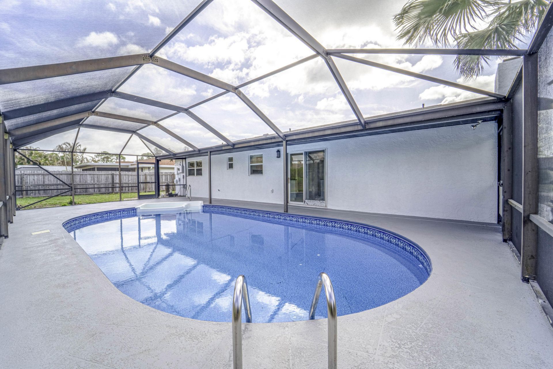 2538 SE Price Court, Port Saint Lucie, FL 34984 Photo