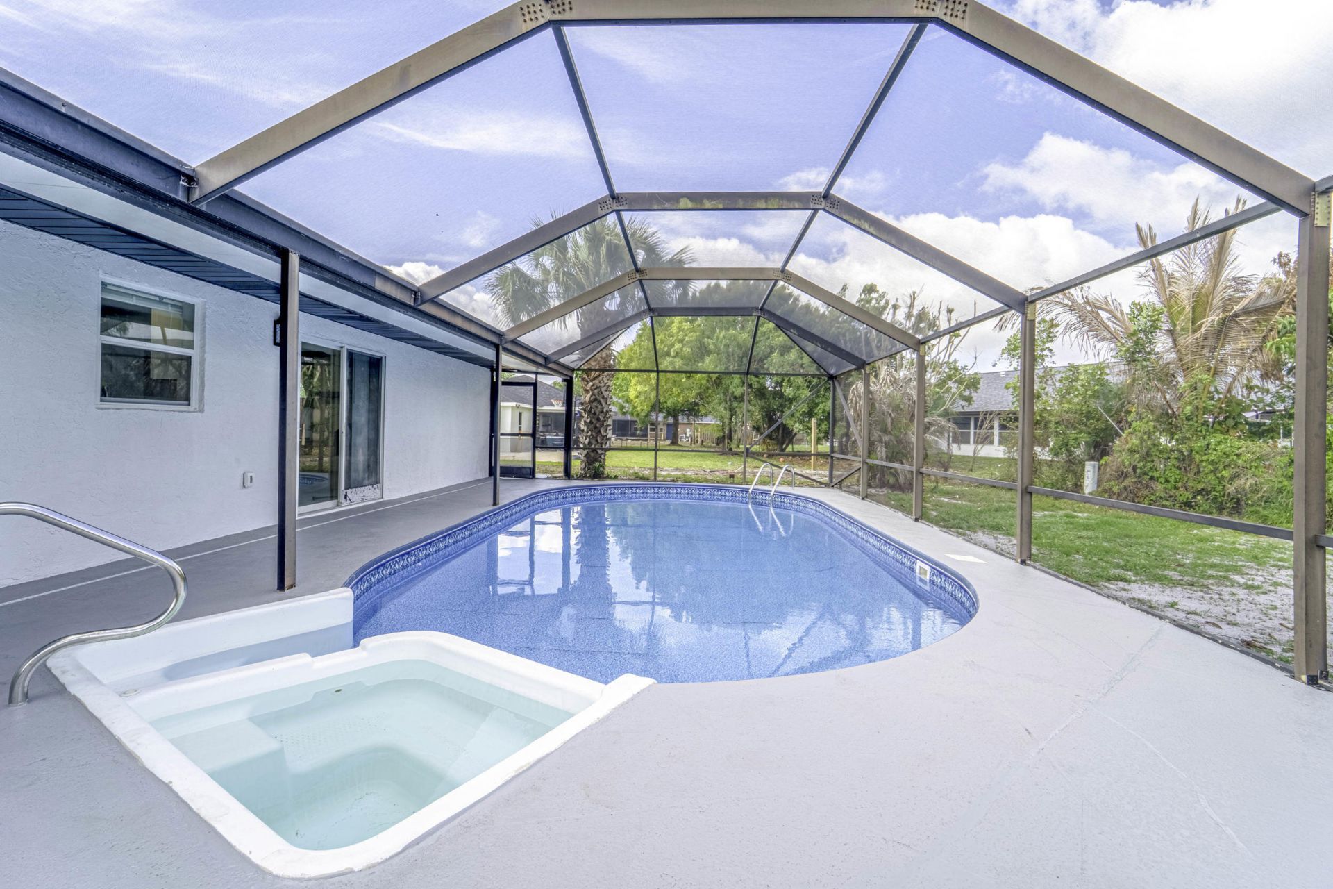 2538 SE Price Court, Port Saint Lucie, FL 34984 Photo