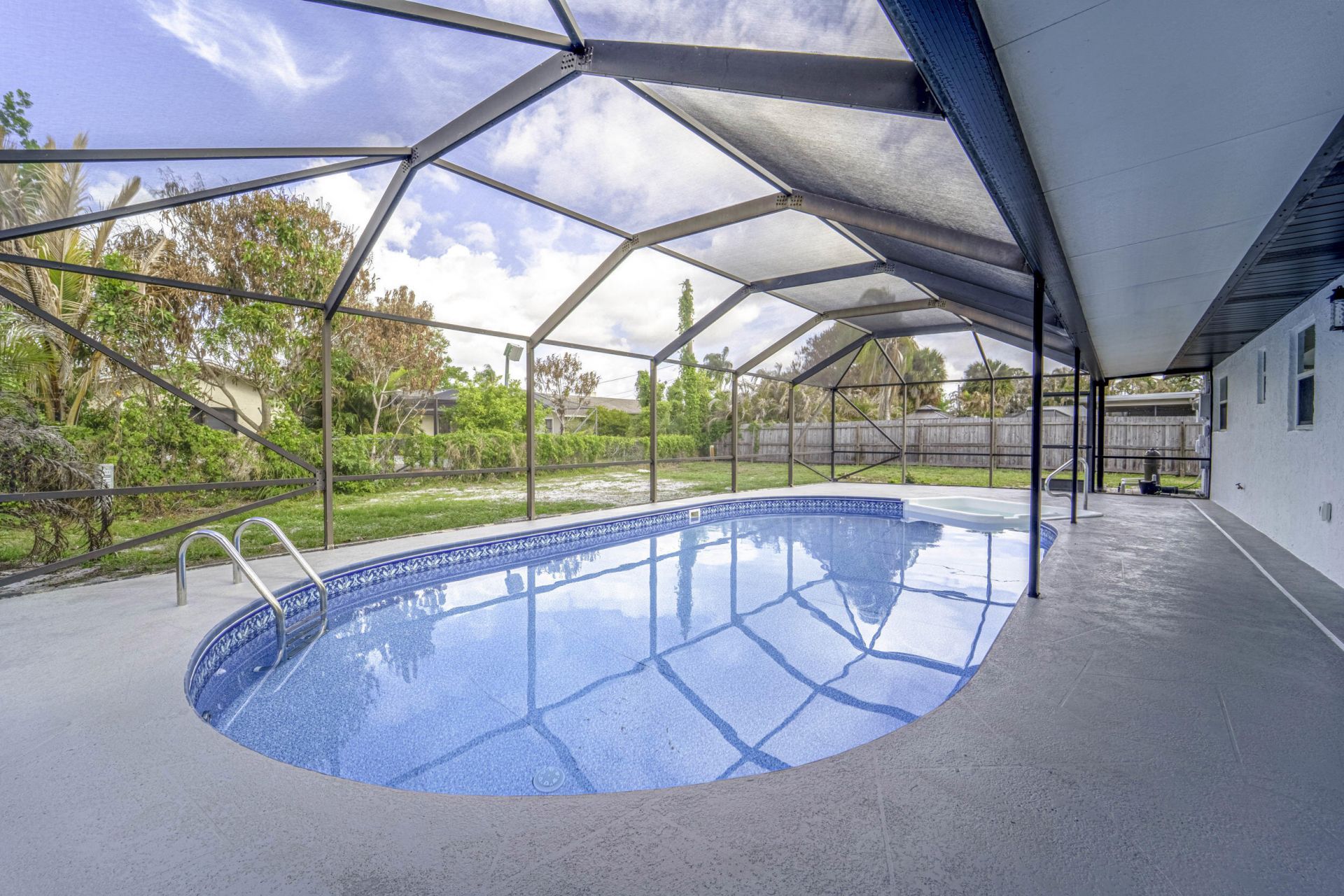 2538 SE Price Court, Port Saint Lucie, FL 34984 Photo