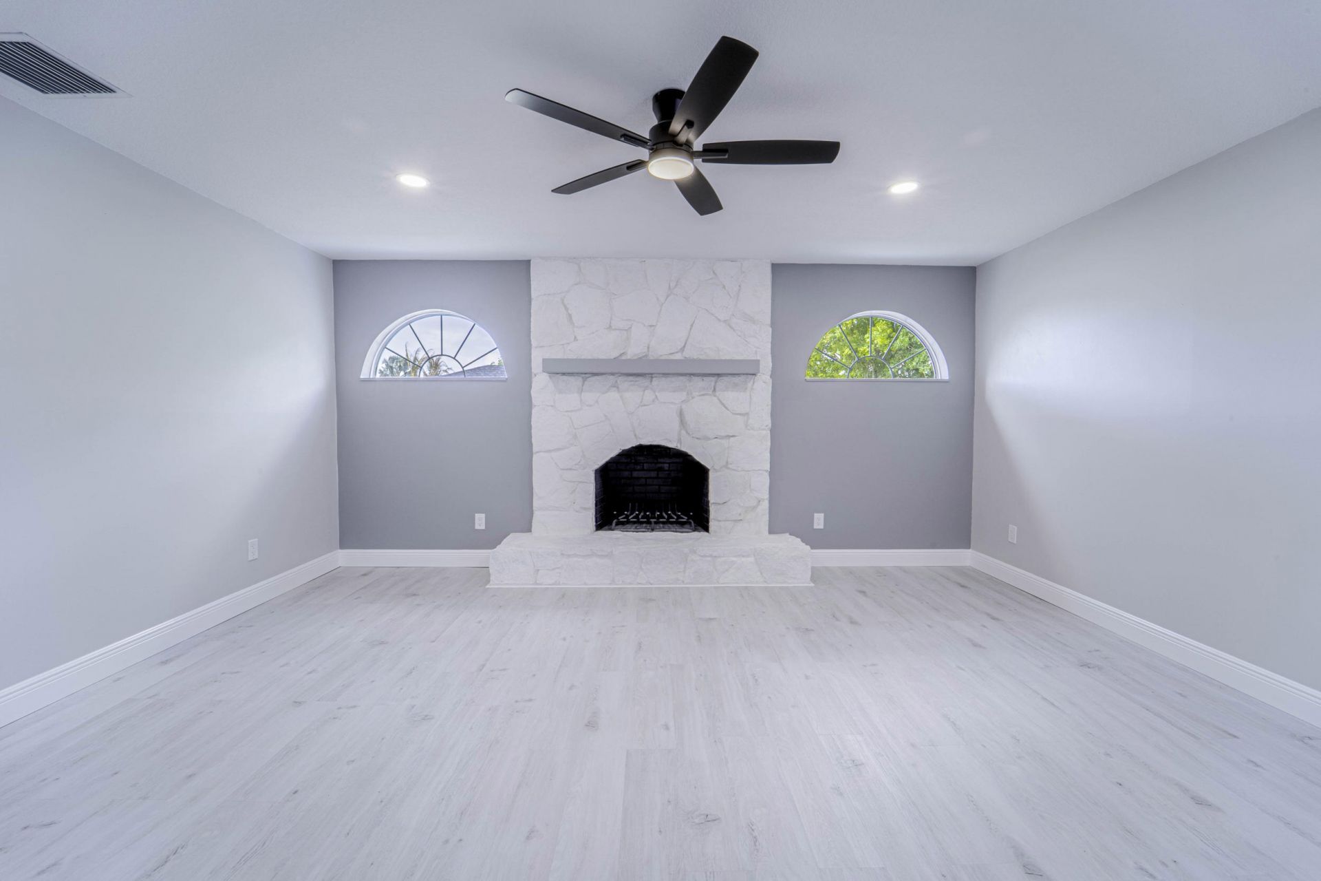 2538 SE Price Court, Port Saint Lucie, FL 34984 Photo