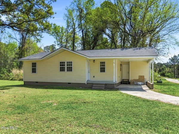 41 Oliver Lane, Burgaw, NC 28425