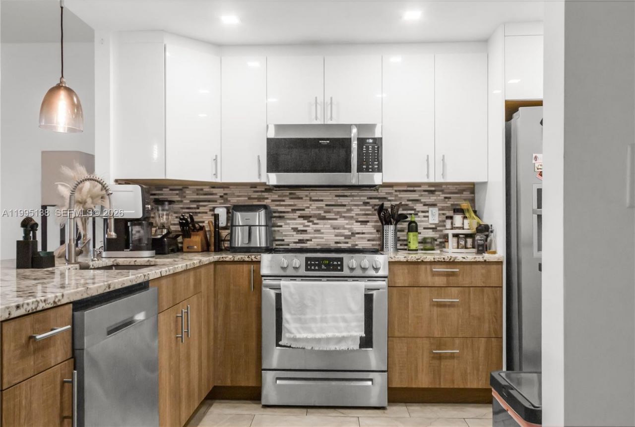 3010 N Course Dr, Unit 104, Pompano Beach, FL 33069 Photo