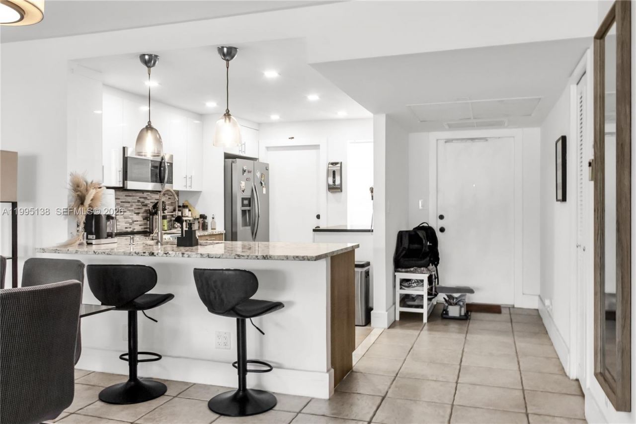 3010 N Course Dr, Unit 104, Pompano Beach, FL 33069 Photo
