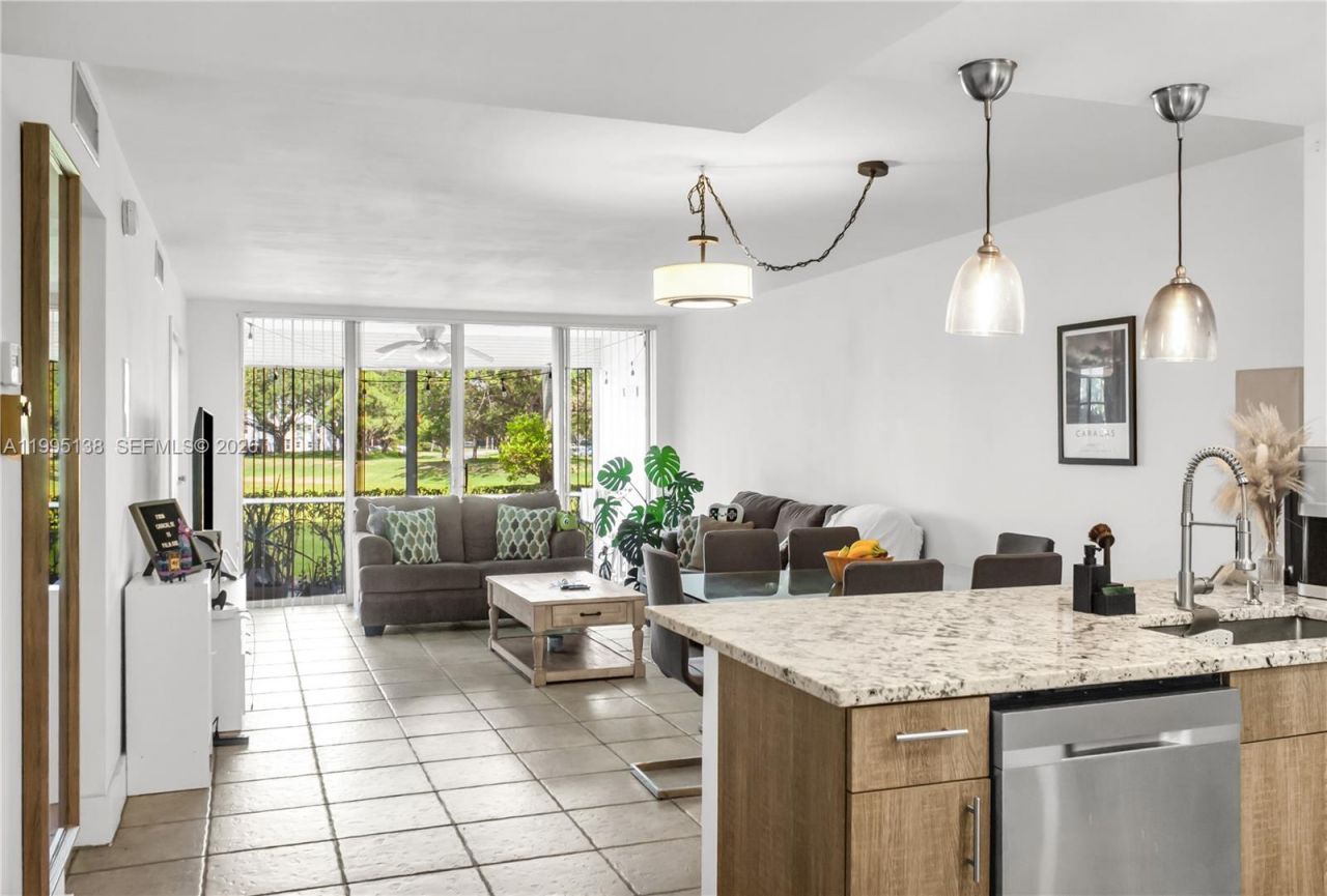 3010 N Course Dr, Unit 104, Pompano Beach, FL 33069 Photo