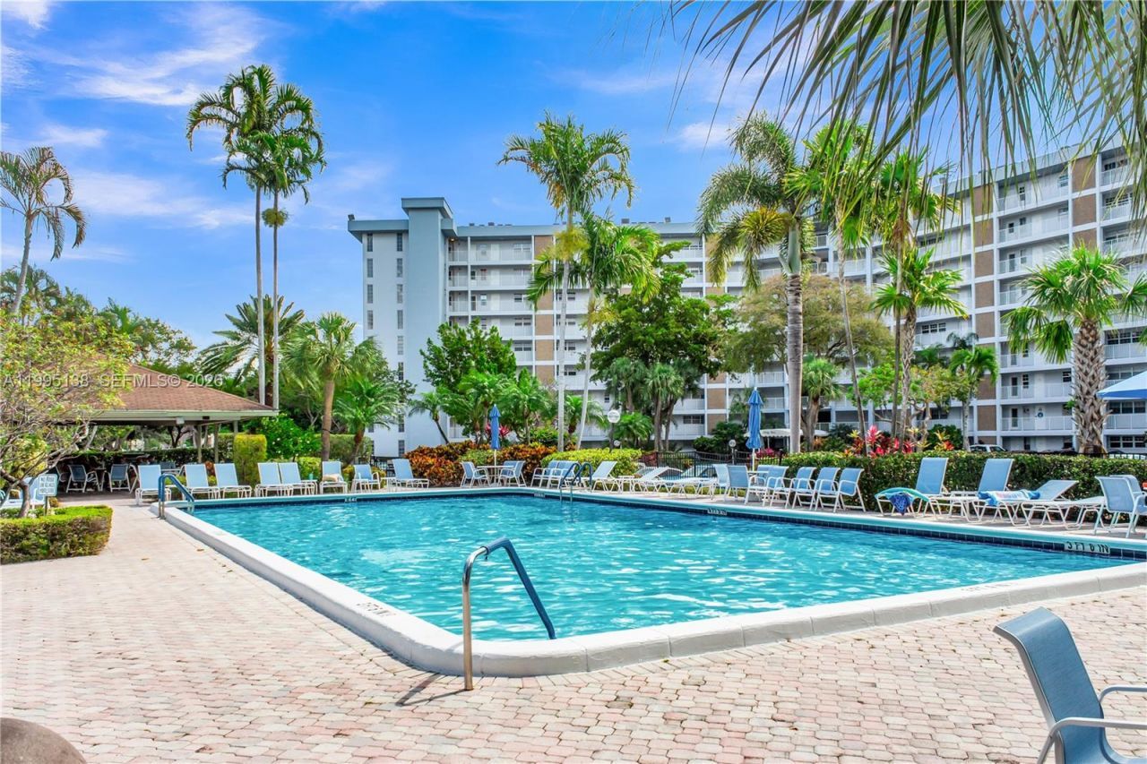 3010 N Course Dr, Unit 104, Pompano Beach, FL 33069 Photo