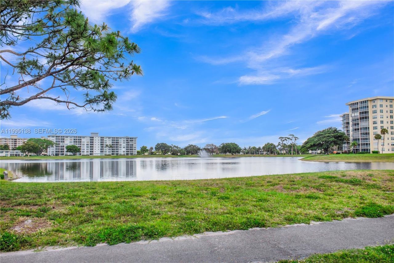 3010 N Course Dr, Unit 104, Pompano Beach, FL 33069 Photo