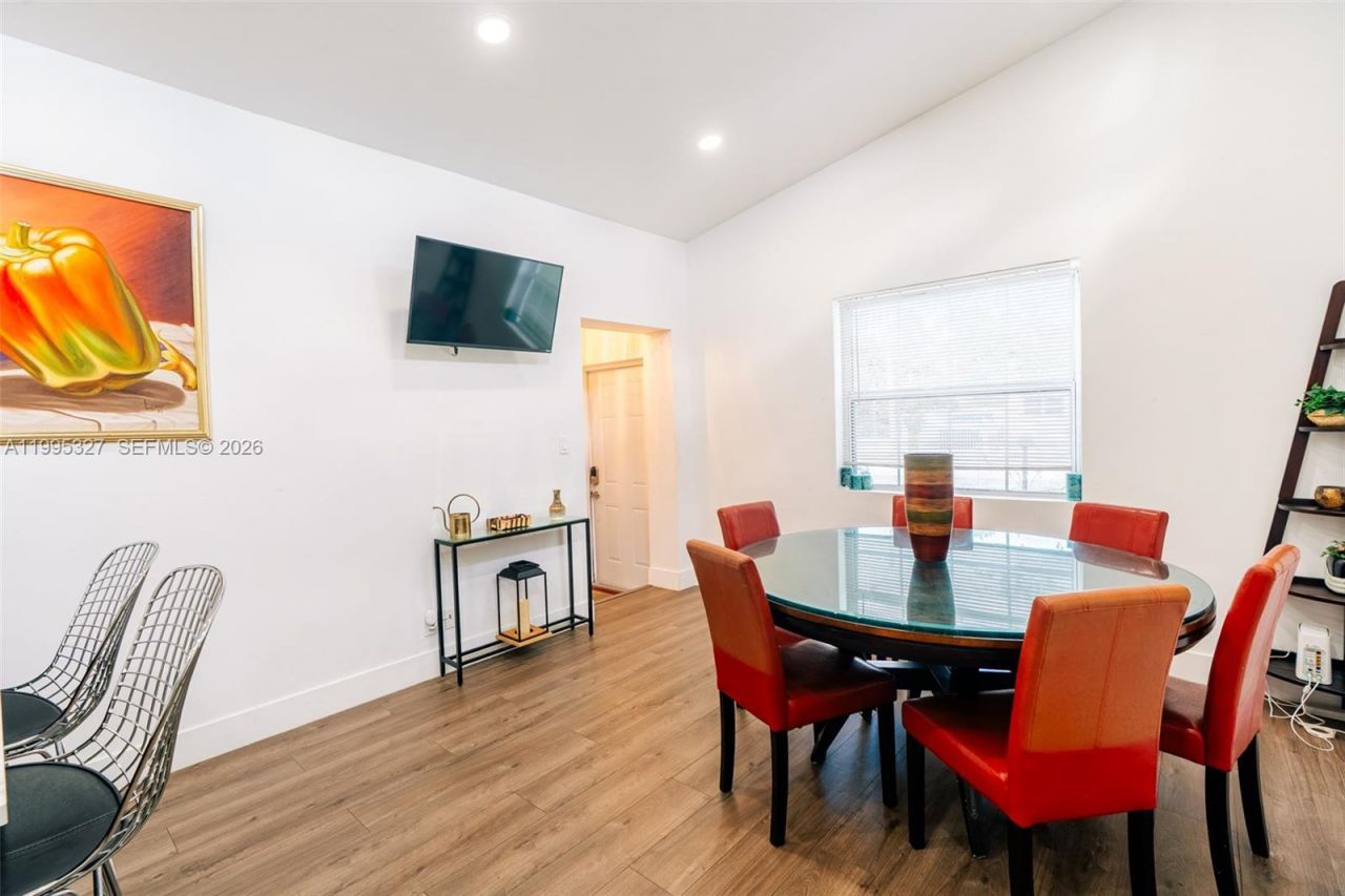 920 NW 84th St, Miami, FL 33150 Photo