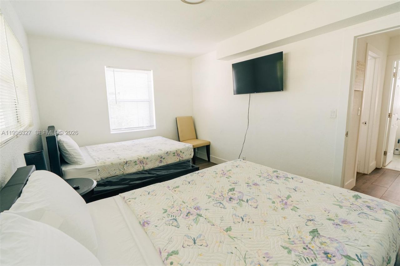 920 NW 84th St, Miami, FL 33150 Photo