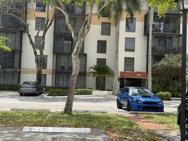 5550 NW 44th St 5550 NW 44th St, Unit 418B, Lauderhill, FL 33319