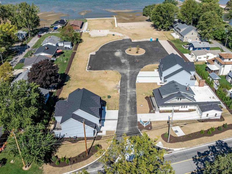 29 N Beach Street, Port Clinton, OH 43452 Photo 48