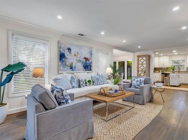 6514 Kenwell Street, Dallas, TX 75209