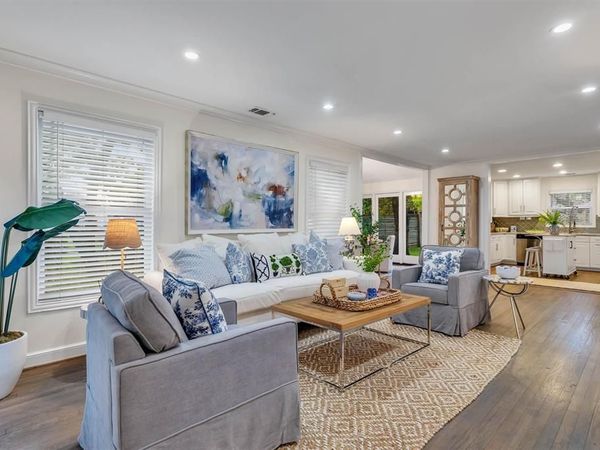 6514 Kenwell Street, Dallas, TX 75209