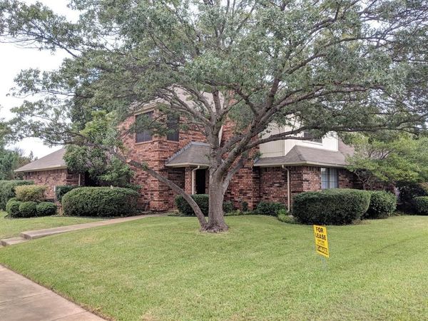 2705 Cummings Drive , Bedford, TX 76021