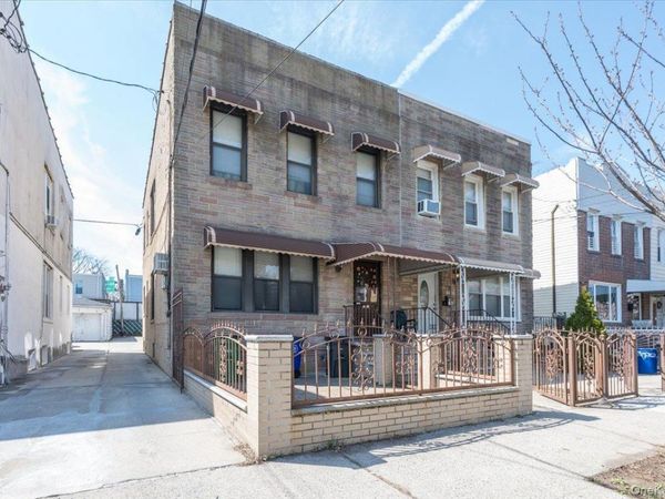 717 Calhoun Avenue , Bronx, NY 10465