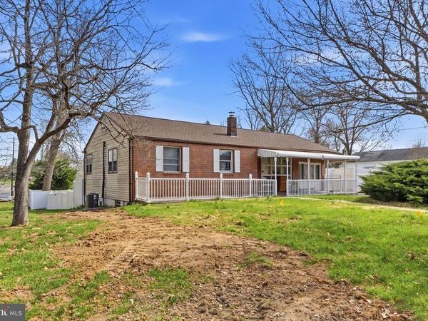 360 HOLLOWBROOK, EWING, NJ 08638