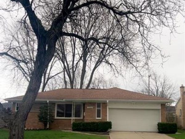 27828 Santa Ana Drive, Warren, MI 48093