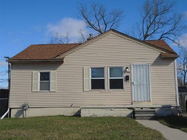 27064 Notre Dame Street, Inkster, MI 48141