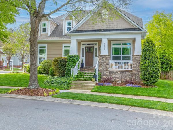 18003 Northport Drive , Cornelius, NC 28031
