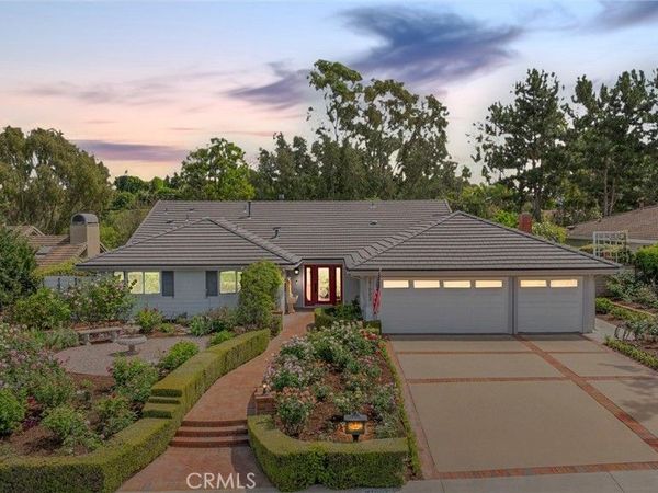 27002 Rocking Horse, Laguna Hills, CA 92653