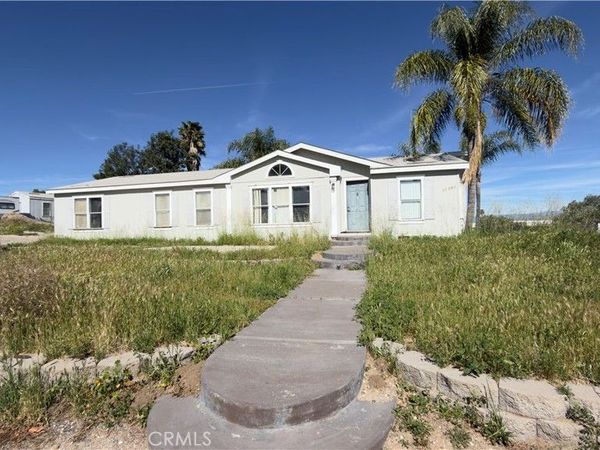 22540 Markham , Perris, CA 92570