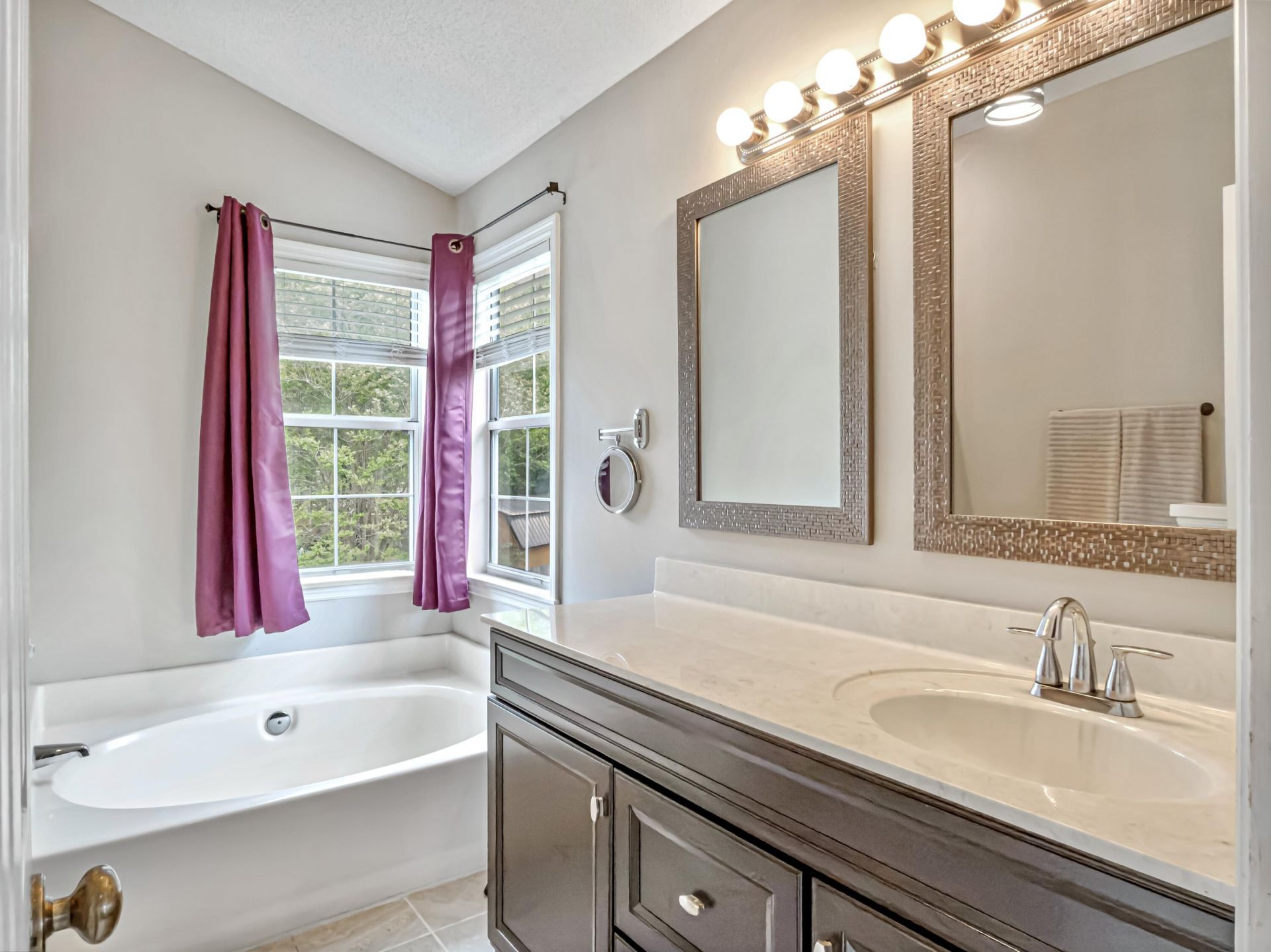 8612 Lindenwood Circle Photo 24