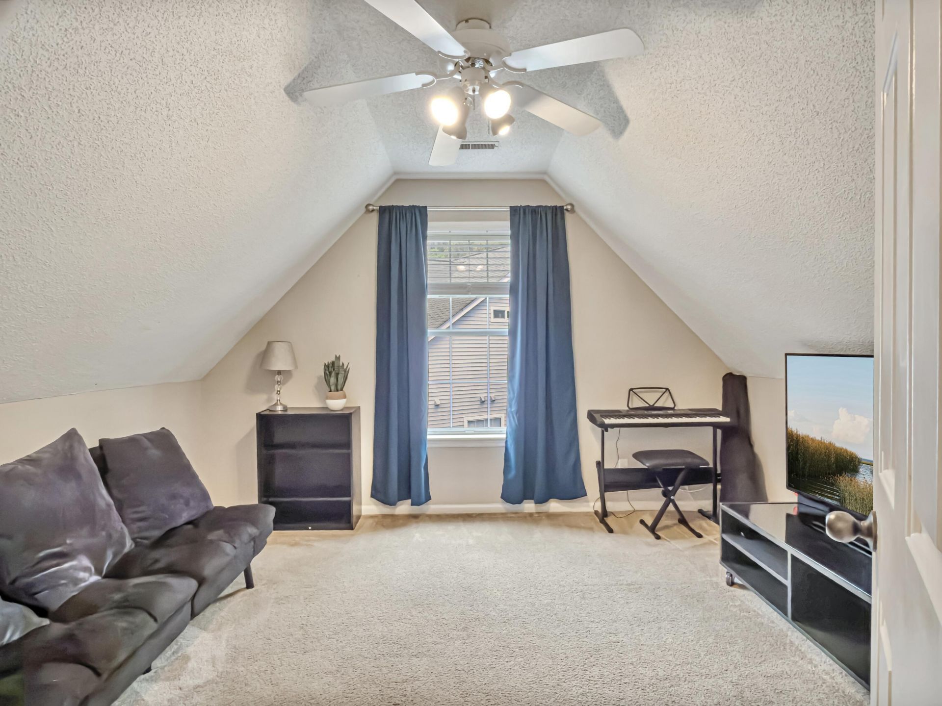 8612 Lindenwood Circle Photo 28