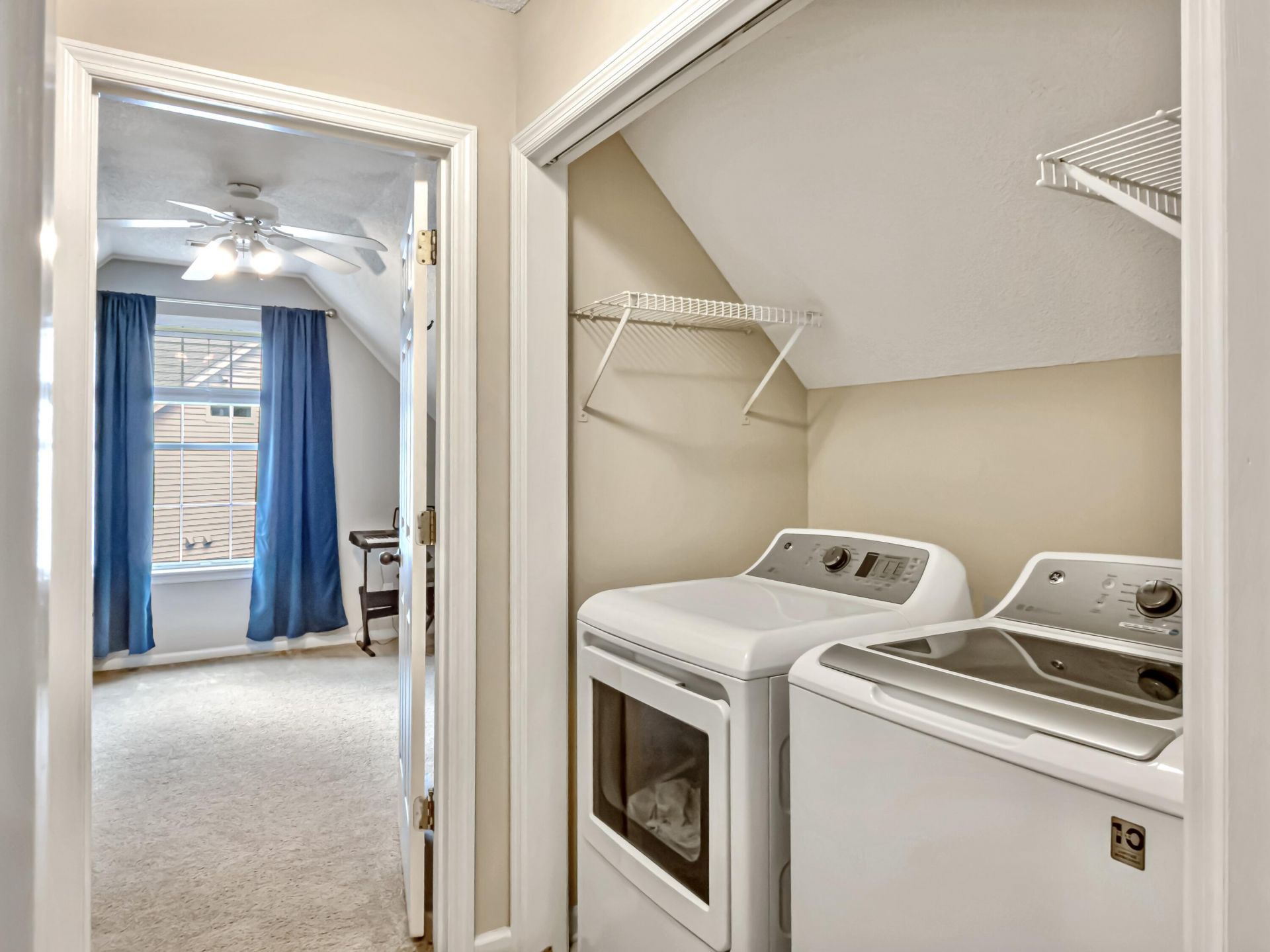 8612 Lindenwood Circle Photo 29