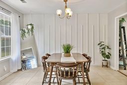 8612 Lindenwood Circle photo 4