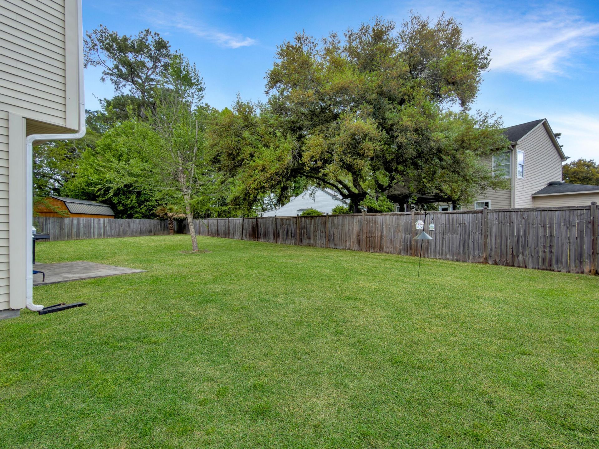 8612 Lindenwood Circle Photo 35