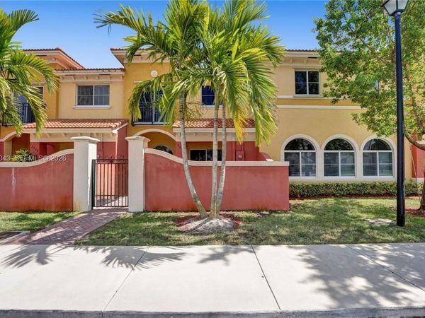 3540 NW 30th Pl, Lauderdale Lakes, FL 33311