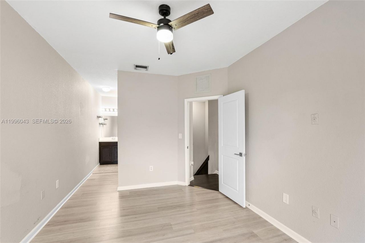 3540 NW 30th Pl, Lauderdale Lakes, FL 33311 Photo