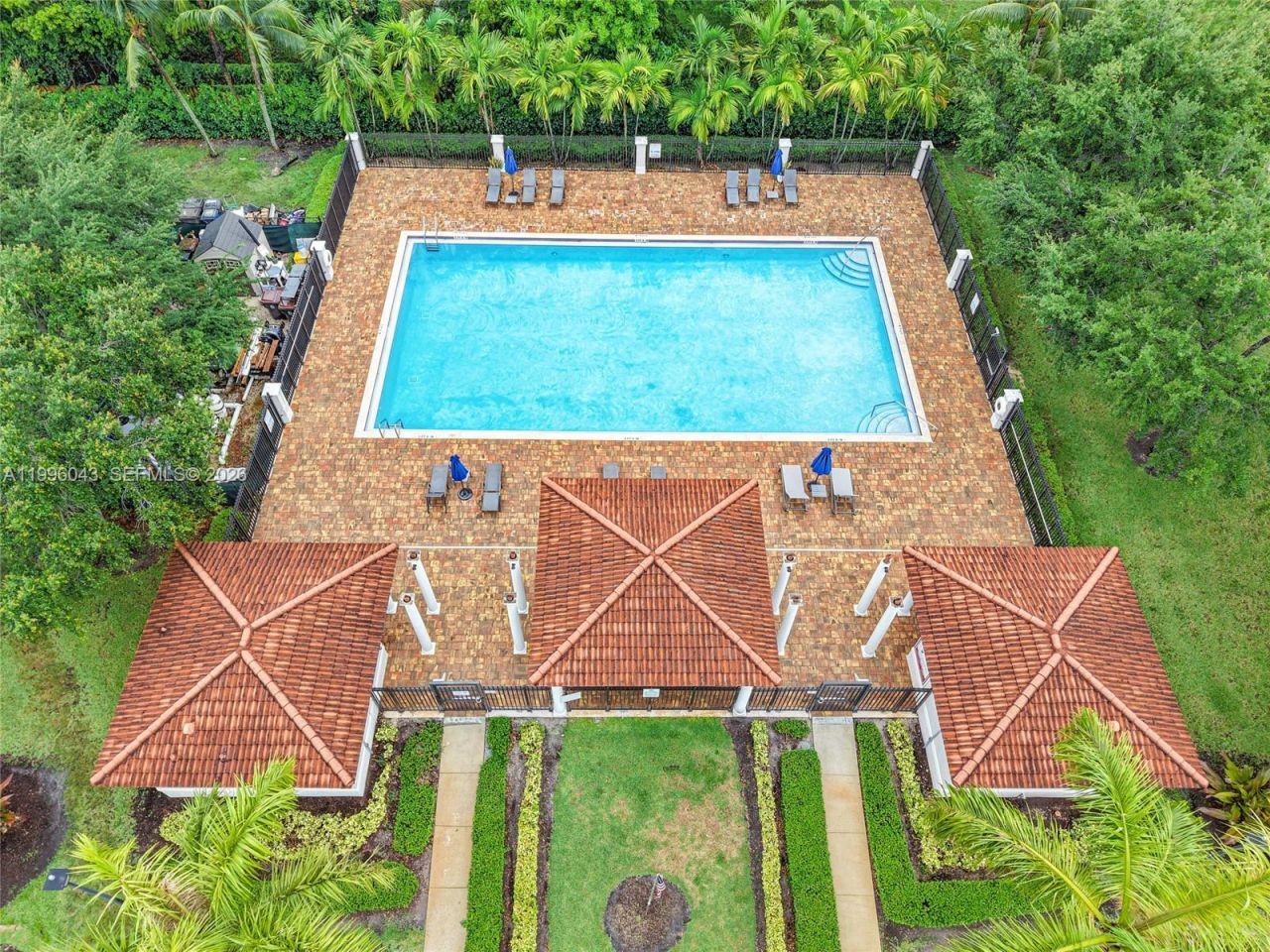 3540 NW 30th Pl, Lauderdale Lakes, FL 33311 Photo