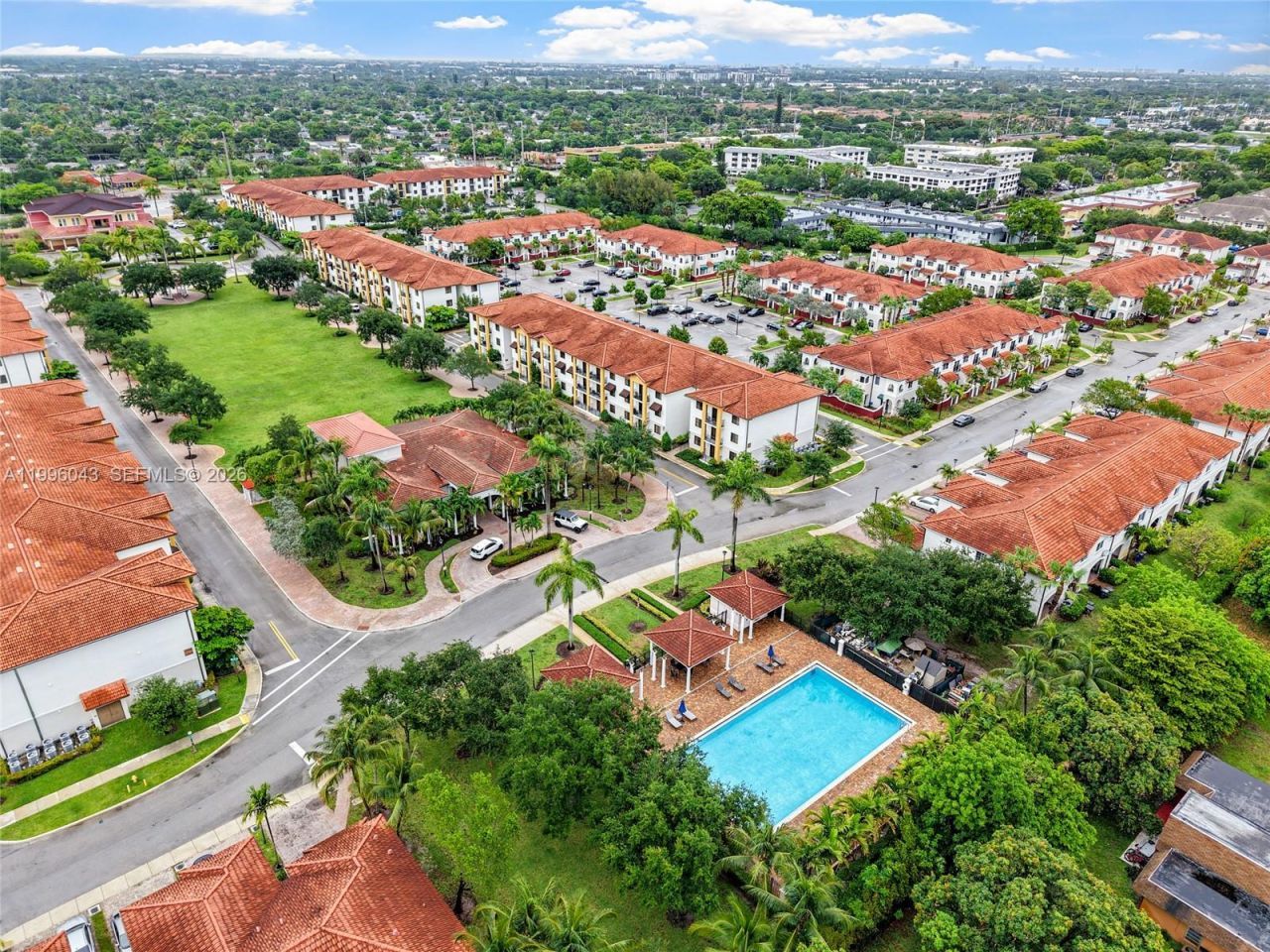 3540 NW 30th Pl, Lauderdale Lakes, FL 33311 Photo