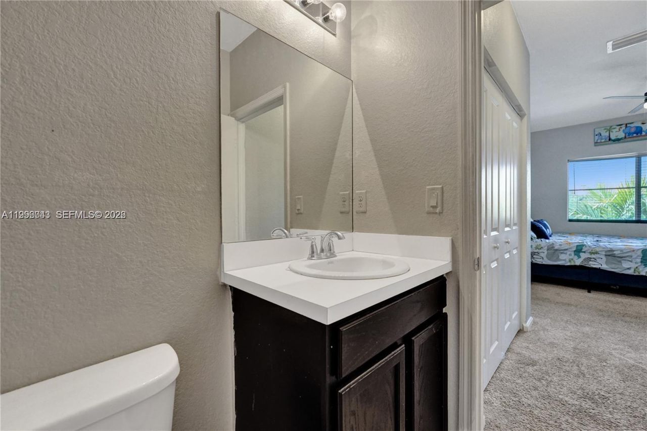 3540 NW 30th Pl, Lauderdale Lakes, FL 33311 Photo