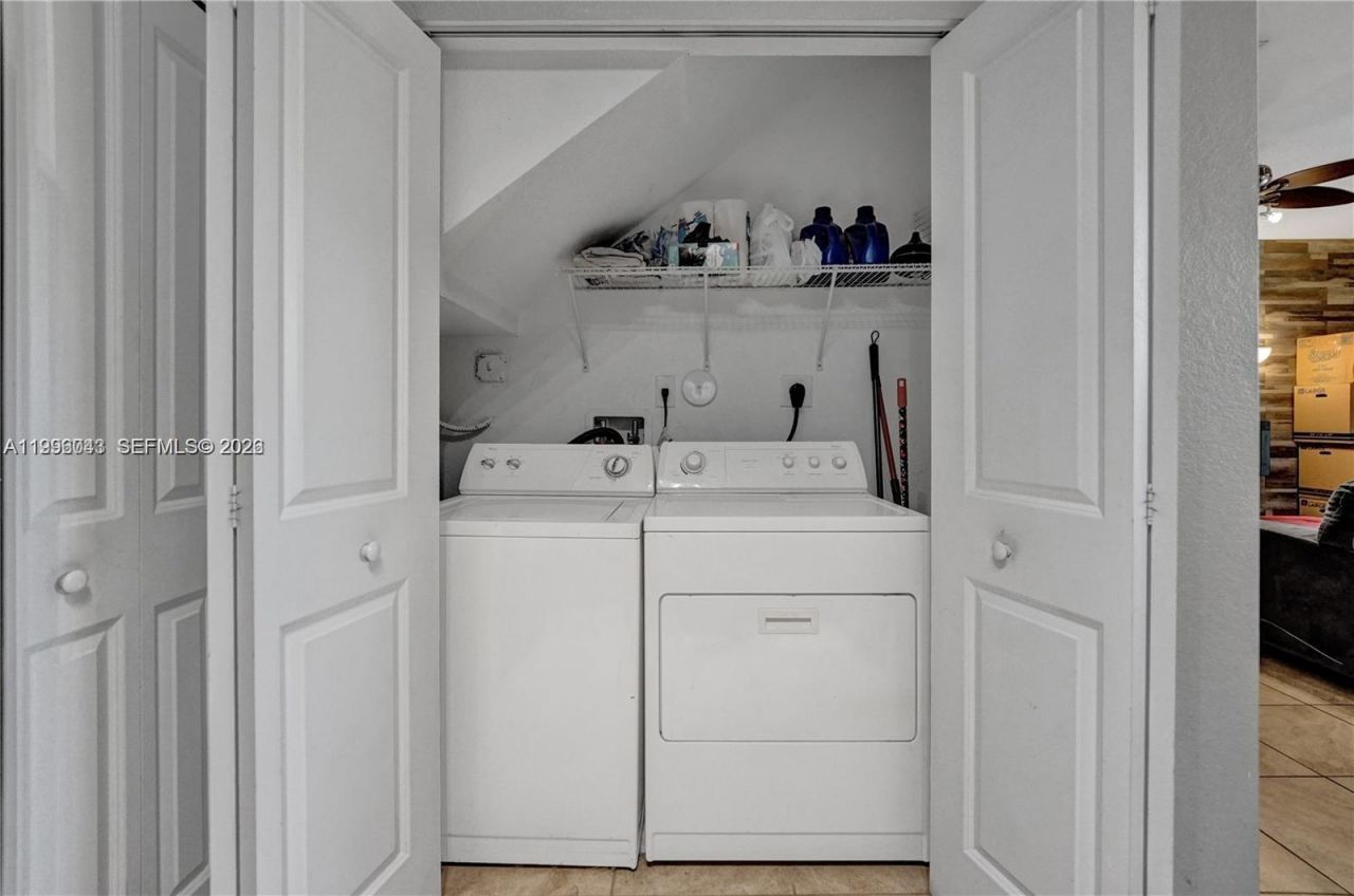 3540 NW 30th Pl, Lauderdale Lakes, FL 33311 Photo