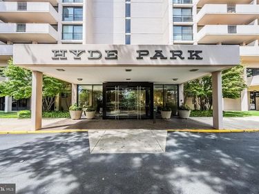 4141 N HENDERSON ROAD, Unit 822, ARLINGTON, VA 22203