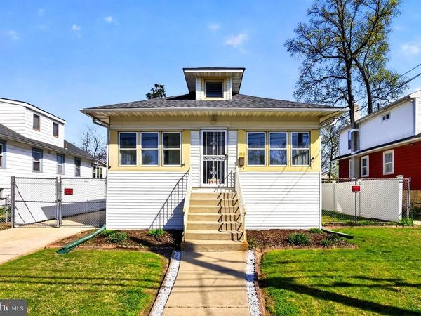 213 STATE STREET, CHERRY HILL, NJ 08002