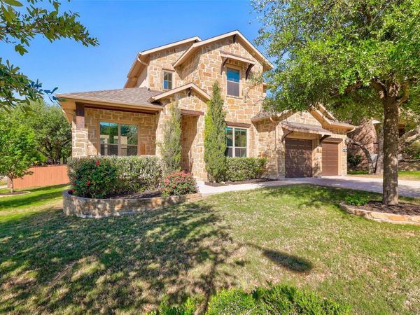 1020 Winding Way DR, Georgetown, TX 78628