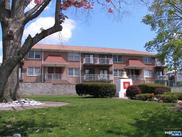 510 Hackensack Street 8, CARLSTADT, NJ 07072