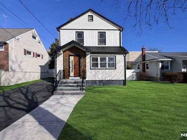 309 Ottawa Avenue, Hasbrouck Heights, NJ 07604