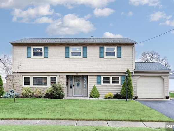 79 Bell Avenue, SADDLE BROOK, NJ 07663