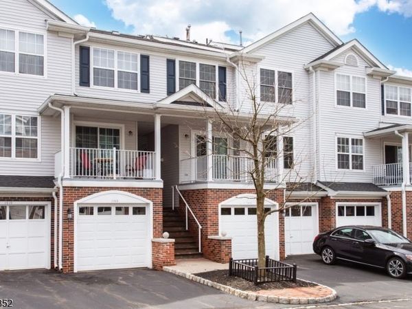 1011 Worthington Ct, Denville, NJ 07834