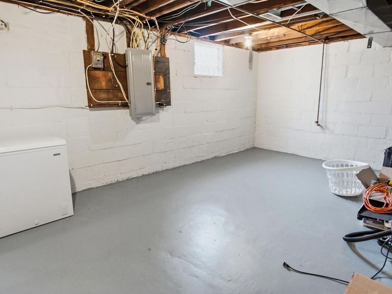 293 Elm Street , Duncan Falls, OH 43734 Photo 42