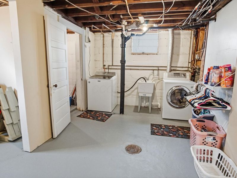 293 Elm Street , Duncan Falls, OH 43734 Photo 44