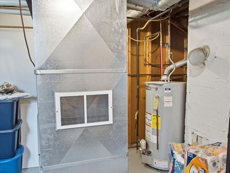 293 Elm Street , Duncan Falls, OH 43734 Photo 47