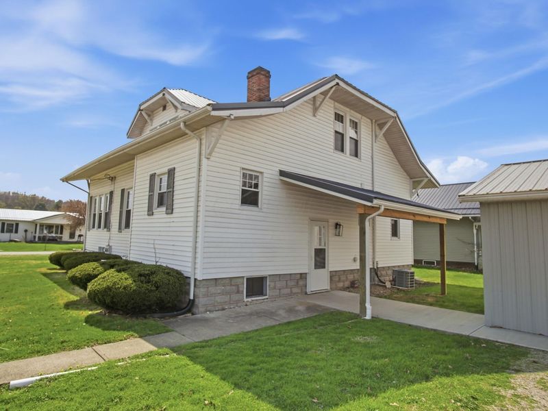 293 Elm Street , Duncan Falls, OH 43734 Photo 51