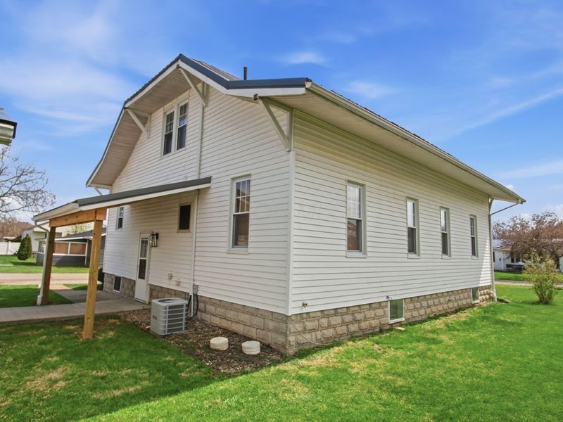 293 Elm Street , Duncan Falls, OH 43734 Photo 52