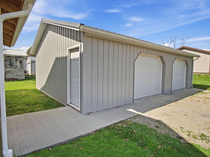 293 Elm Street , Duncan Falls, OH 43734 Photo 6