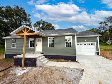 304 Kentucky 3057, Ferguson, KY 42533