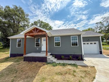 304 Kentucky 3057, Ferguson, KY 42533